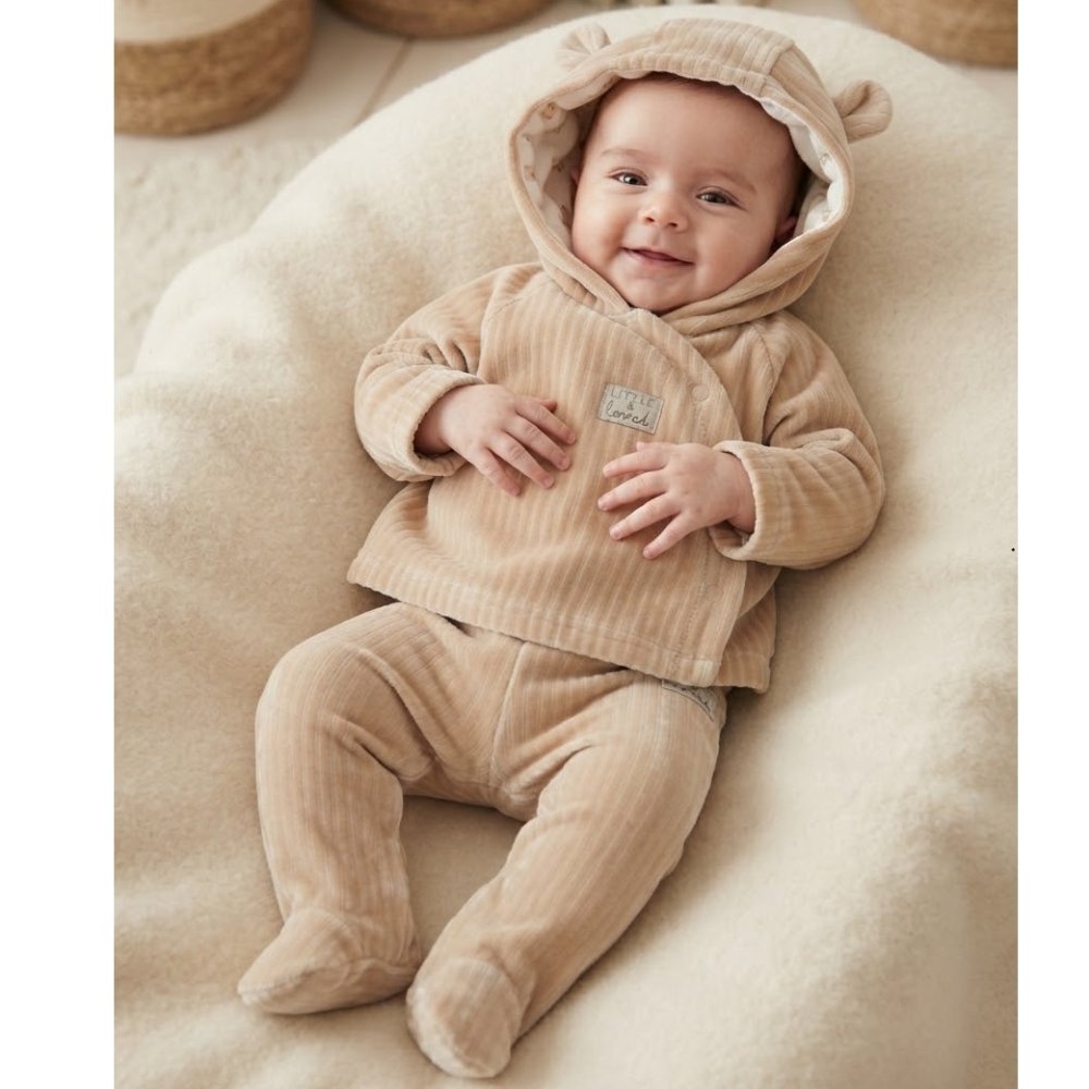 J15544: Baby Boys Ribbed Jumbo Velour Jacket & Footed Trousers Outfit (NB-6 Months) J15544: Baby Boys Ribbed Jumbo Velour Jacket & Footed Trousers Outfit (NB-6 Months)